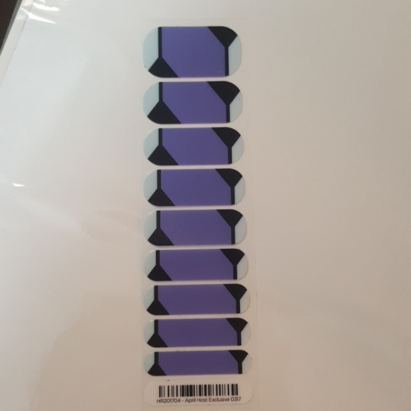 1/2 Sheet April 2017 Host Excl. - Jamberry Nail Wr - Picture 1 of 2